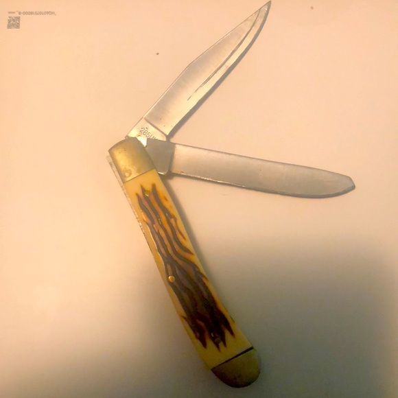 Limited Edition Knife - Picture 2 of 3